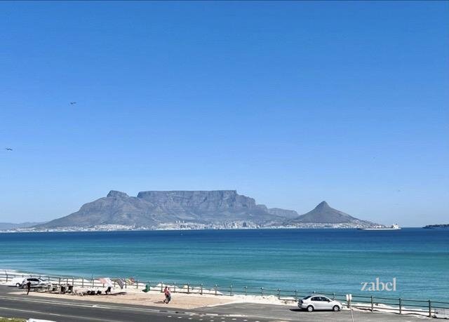 Wohnung zum Kauf provisionsfrei 664.300 € 4 Zimmer 183 m²<br/>Wohnfläche Beach Boulevard 26 Cape Town 7439