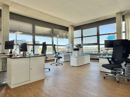 Bürofläche zur Miete provisionsfrei 1.250 € 1 Zimmer 20 m² Bürofläche Handelshäfen Bremen-Überseestadt 28217