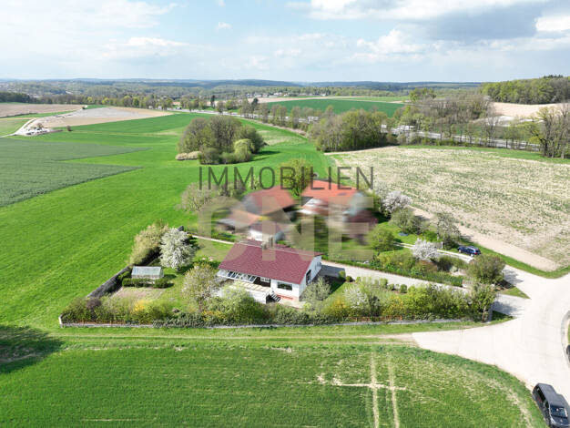 Bungalow zum Kauf 425.000 € 3,5 Zimmer 105,5 m² 1.681 m² Grundstück Grafenried Nittendorf 93152