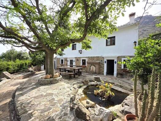 Villa zum Kauf 375.000 € 3 Zimmer 419 m² 4.000 m² Grundstück Alcaucín 29713