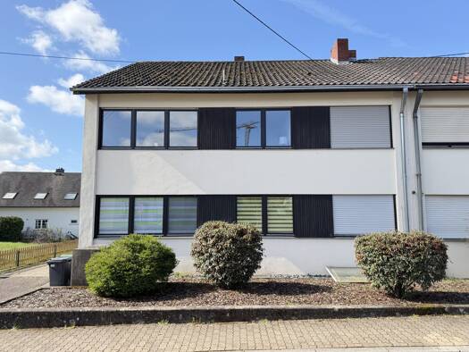 Wohnung zur Miete 850 € 4 Zimmer 93 m² 1. Geschoss frei ab 01.06.2026 Merzig 66663