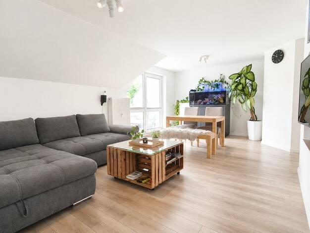 Wohnung zum Kauf 295.000 € 3 Zimmer 74,8 m² 4. Geschoss Brackenheim Brackenheim 74336