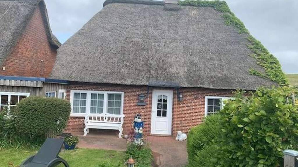 Einfamilienhaus zum Kauf 449.000 € 3 Zimmer 91 m² 422 m² Grundstück Nordstrand 25845