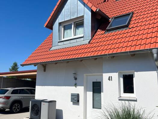 Doppelhaushälfte zur Miete 1.430 € 4 Zimmer 90 m² 142 m² Grundstück frei ab 01.05.2026 Kraftshof Nürnberg 90427