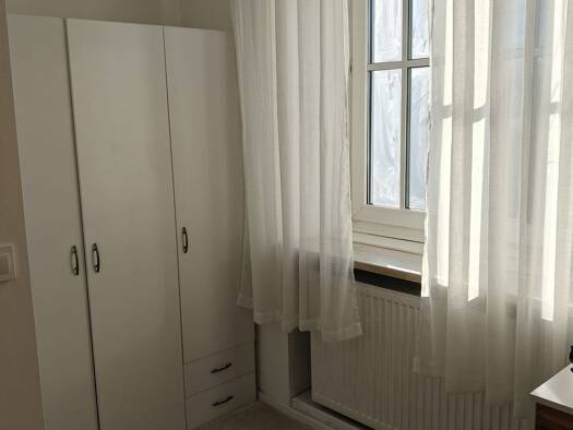 Wohnung zur Miete 710 € 3 Zimmer 70 m² Geschoss 2/3 frei ab 01.02.2026 Einhornallee 15 Sendling-Westpark München 81377