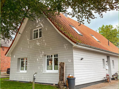 Einfamilienhaus zum Kauf 330.000 € 4 Zimmer 135,5 m² 876 m² Grundstück Stapel 25879