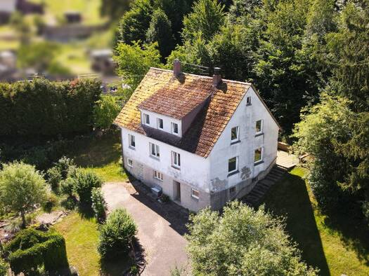 Einfamilienhaus zum Kauf provisionsfrei 169.000 € 8 Zimmer 173 m² 1.724 m² Grundstück Kortelshütte Oberzent 64760