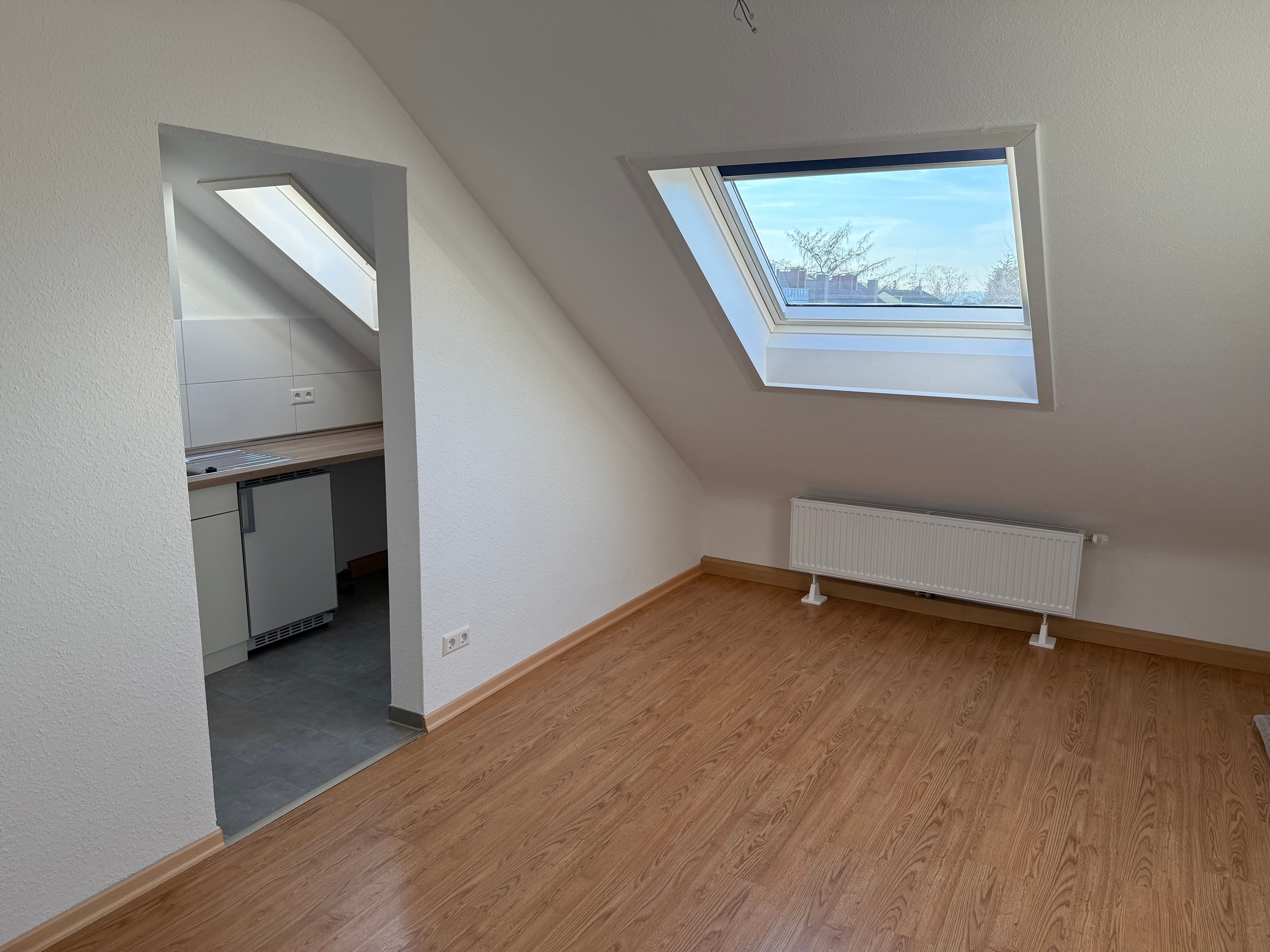 Wohnung zur Miete 415 € 1 Zimmer 22 m²<br/>Wohnfläche 2.<br/>Geschoss 15.01.2025<br/>Verfügbarkeit Neckarsulm Neckarsulm 74172