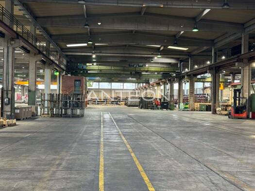 Lagerhalle zur Miete 1.767 m² Lagerfläche Barbaraviertel Neuss 41460