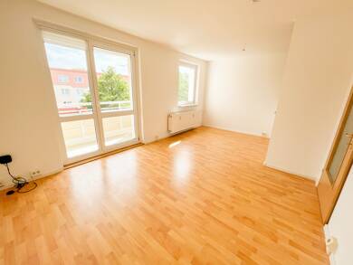 Wohnung zur Miete 288 € 3 Zimmer 56,3 m² Dachgeschoss, 5. Geschoss frei ab sofort Irkutsker Straße 32 Kappel Chemnitz 09119