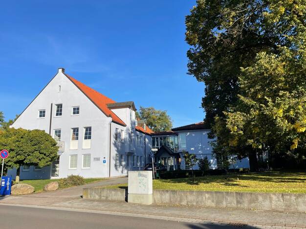 Medizinisches Gebäude zum Kauf 2.500.000 € 18 Zimmer 1.000 m² Bürofläche Podelwitz Rackwitz 04519