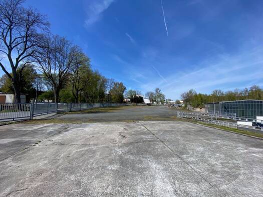 Grundstück zum Kauf provisionsfrei 795.000 € 4.500 m² Grundstück Chrieschwitzer Straße Preißelpöhl Plauen 08525
