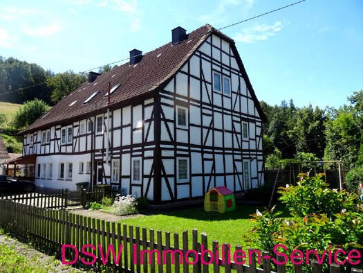 Wohnung zum Kauf 149.000 € 7 Zimmer 176 m² Trendelburg 34388