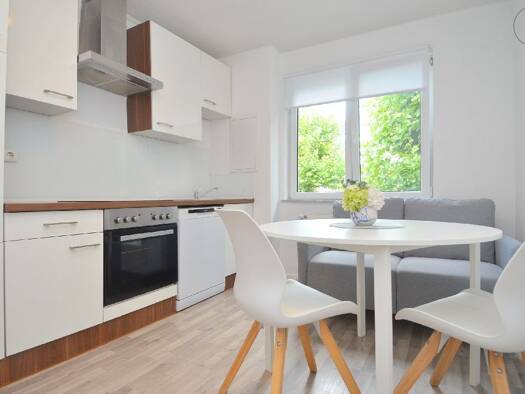 Wohnung zur Miete Wohnen auf Zeit 905 € 2 Zimmer 29 m² frei ab 01.10.2025 Weil am Rhein 79576