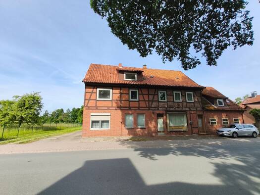Einfamilienhaus zum Kauf 169.000 € 13 Zimmer 255 m² 600 m² Grundstück frei ab sofort Eschede Eschede 29348
