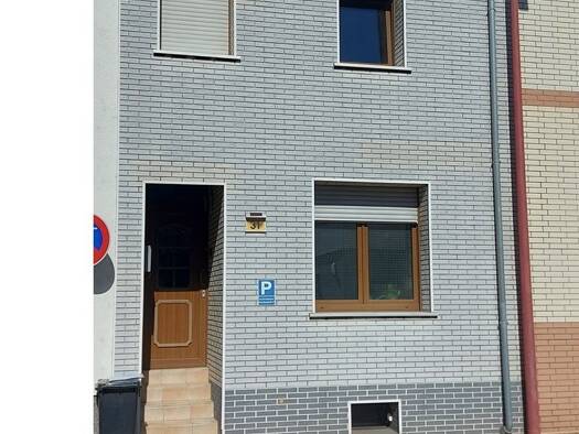 Einfamilienhaus zum Kauf 175.000 € 5 Zimmer 140 m² 297 m² Grundstück Merzig Merzig 66663