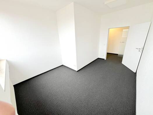 Bürofläche zur Miete 1.290 € 5 Zimmer 140 m² Bürofläche Schwaighofen Neu-Ulm 89231