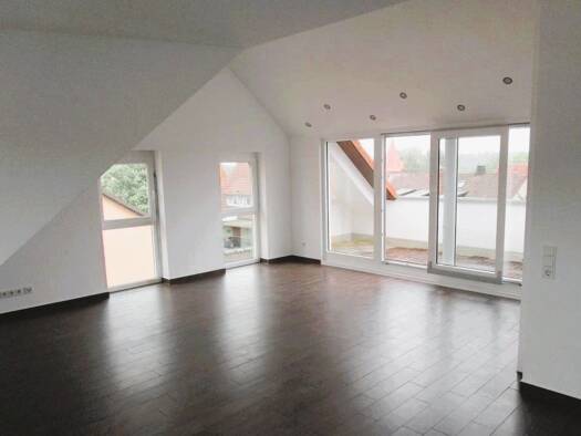 Wohnung zur Miete 1.460 € 4 Zimmer 131 m² 3. Geschoss frei ab sofort Katzwang Südliche Außenstadt 90455