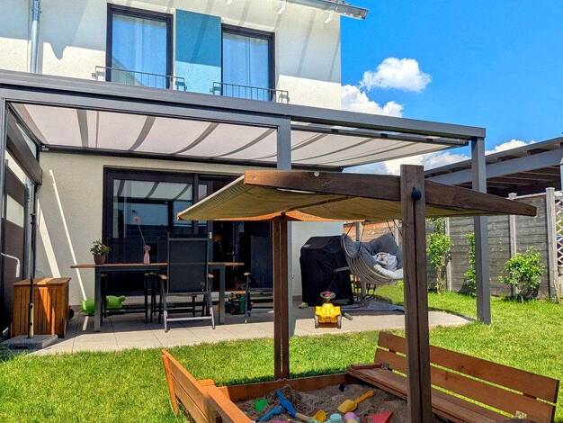 Doppelhaushälfte zum Kauf provisionsfrei 695.000 € 4,5 Zimmer 130 m² 270 m² Grundstück Roßwälden Ebersbach an der Fils 73061