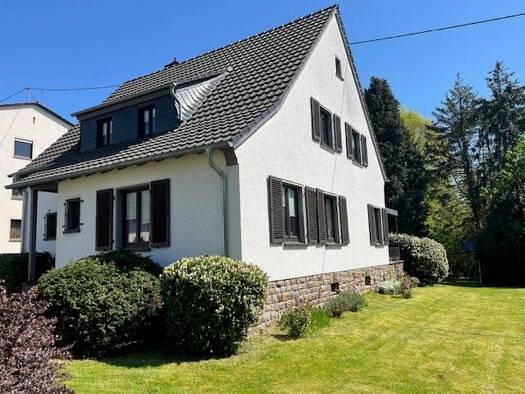 Einfamilienhaus zum Kauf 495.000 € 6 Zimmer 165 m² 1.247 m² Grundstück Heimbach-Weis Neuwied 56566