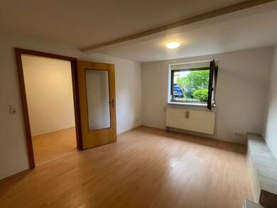 Wohnung zur Miete 319 € 2 Zimmer 42 m² 1. Geschoss frei ab sofort Sophienstr. 11 Ilmenau Ilmenau 98693