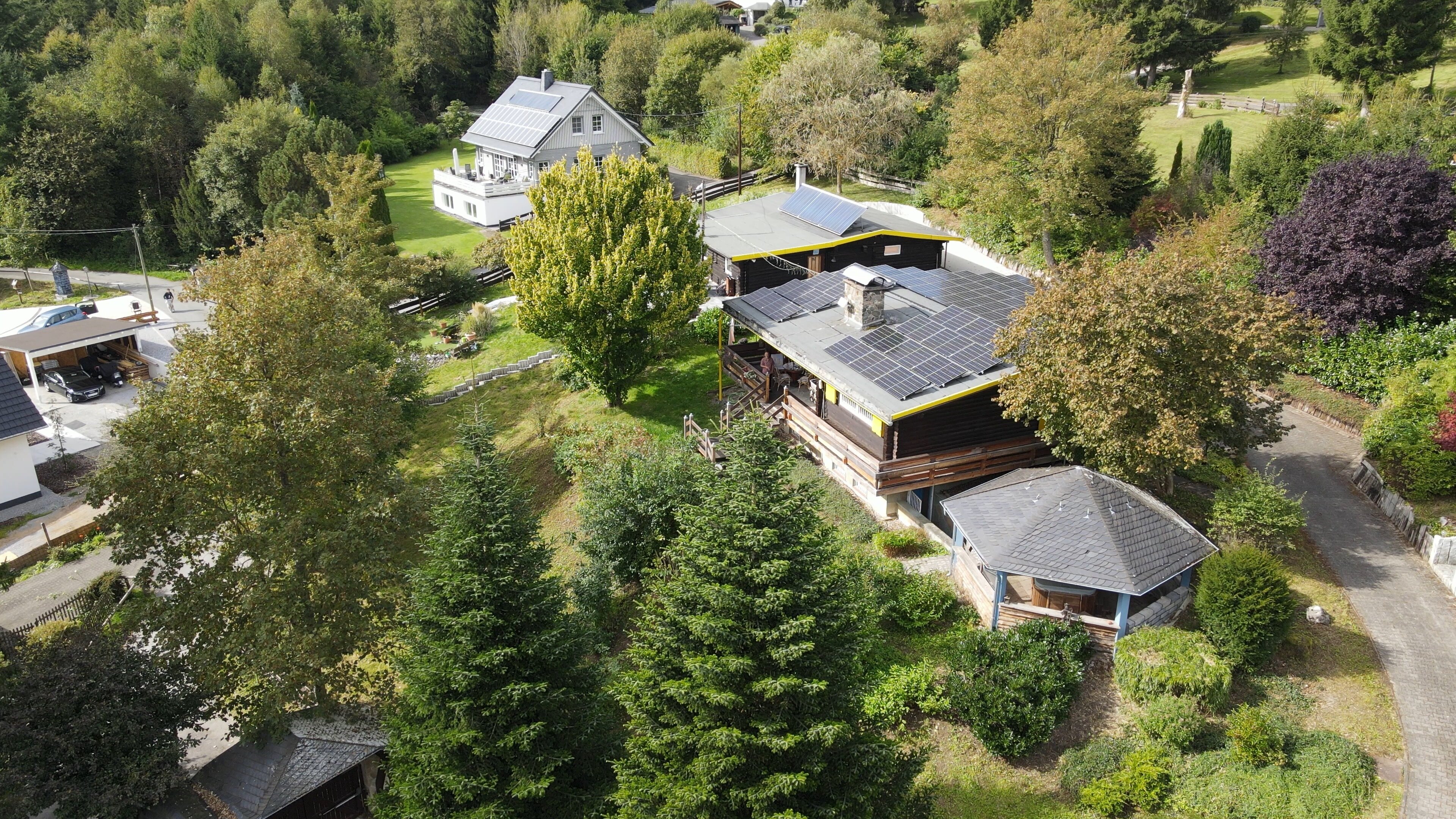 Bungalow zum Kauf 1.000.000 € 10 Zimmer 230 m²<br/>Wohnfläche 5.878 m²<br/>Grundstück Kranwinkel 14 Brilon Brilon 59929