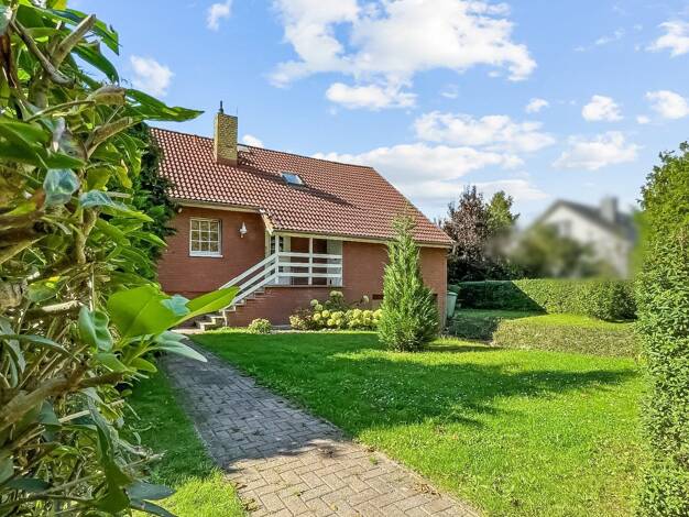 Einfamilienhaus zum Kauf 199.800 € 5 Zimmer 140 m² 1.387 m² Grundstück Salow 17099