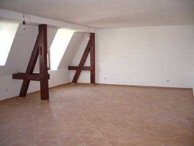 Wohnung zur Miete 440 € 3 Zimmer 84 m² Dachgeschoss, 4. Geschoss frei ab sofort Rauschwalder Str. 28 Innenstadt Görlitz 02826