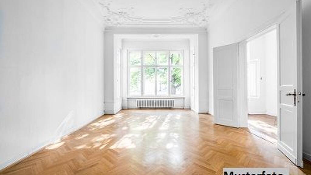 Mehrfamilienhaus zum Kauf als Kapitalanlage geeignet 336.000 € 3 Zimmer 98 m² 1.562 m² Grundstück Zur Spinnerin Wien 1100