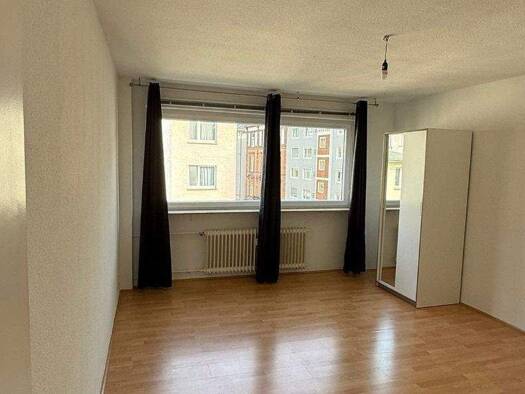 Studio zur Miete 470 € 1 Zimmer 28 m² 4. Geschoss frei ab sofort Nordend-West Frankfurt am Main 60316