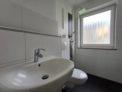 Wohnung zur Miete 649 € 3 Zimmer 68,9 m² frei ab sofort Melanchthonstr. 23 Innenstadt Minden 32425