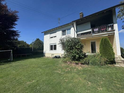 Mehrfamilienhaus zum Kauf 425.000 € 8 Zimmer 209,7 m² 1.335 m² Grundstück Leinheim Günzburg 89312