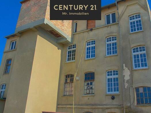 Mehrfamilienhaus zum Kauf als Kapitalanlage geeignet 749.000 € 10 Zimmer 953 m² 967 m² Grundstück Luckenwalde 14943