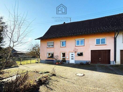 Doppelhaushälfte zum Kauf 199.000 € 6 Zimmer 149,7 m² 1.056 m² Grundstück Liptingen Emmingen-Liptingen 78576