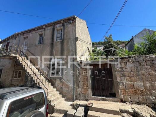 Haus zum Kauf 100.000 € 1 Zimmer 100 m² Blato