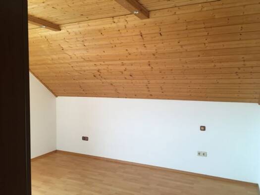 Wohnung zur Miete 630 € 3 Zimmer 90 m² Geschoss 2/3 frei ab 01.07.2026 Obernbreit 97342
