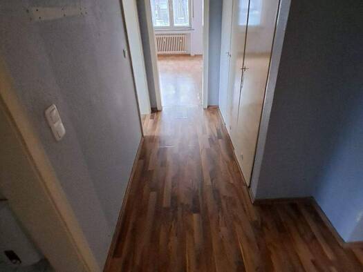 Wohnung zur Miete 600 € 4 Zimmer 82 m² EG frei ab sofort Schliemannstraße 5 Mittelmeiderich Duisburg 47137