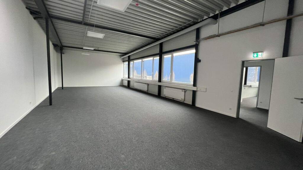 Bürofläche zur Miete - Erstbezug 2.560 € 320 m² Bürofläche Singen Singen (Hohentwiel) 78224