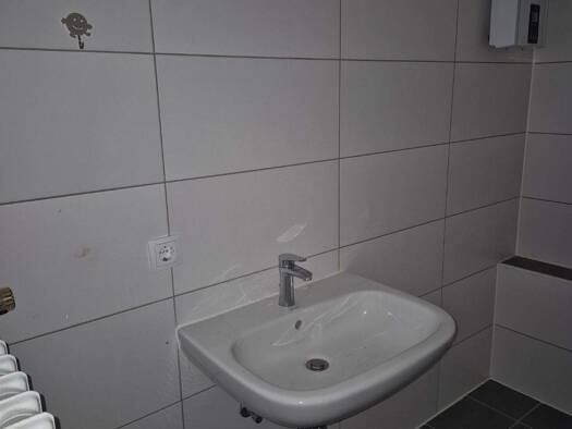 Wohnung zur Miete 950 € 2 Zimmer 79 m² 1. Geschoss frei ab sofort Am Fronhof 1-7 Bad Godesberg Bonn 53173