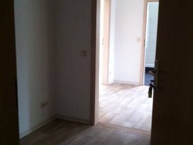Wohnung zur Miete 489 € 3 Zimmer 90 m² 1. Geschoss Dorfstrasse 2c Nöbdenitz Nöbdenitz 04626