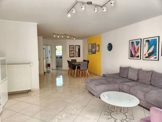 Haus zur Miete 2.800 € 5 Zimmer 136 m² 140 m² Grundstück frei ab sofort Dortelweil Bad Vilbel 61118