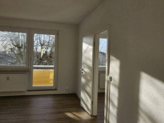 Wohnung zur Miete 422 € 3 Zimmer 70,4 m² 1. Geschoss frei ab 01.03.2026 Albert-Einstein-Str. 30 Stendal 39576