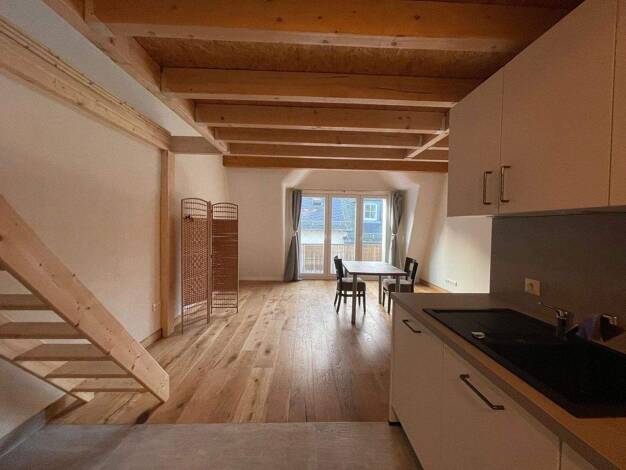 Studio zur Miete 640 € 1 Zimmer 50 m² 3. Geschoss frei ab 01.06.2026 Schlossberg 2 Saarburg 54439