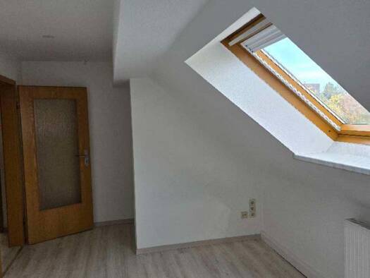 Wohnung zur Miete 150 € 1 Zimmer 23,7 m² 3. Geschoss frei ab sofort Virchowstraße 6 Glauchau Glauchau 08371