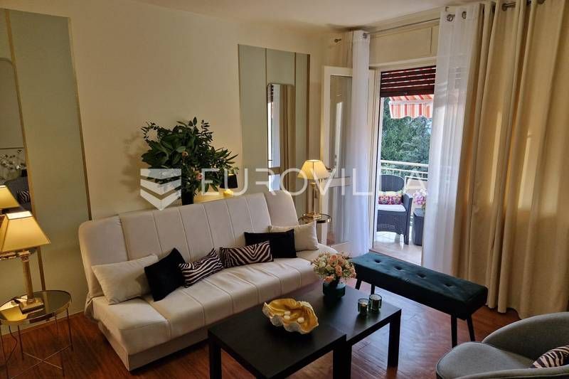 Wohnung zum Kauf 330.000 € 2 Zimmer 87 m²<br/>Wohnfläche 1.<br/>Geschoss Sijana 52100