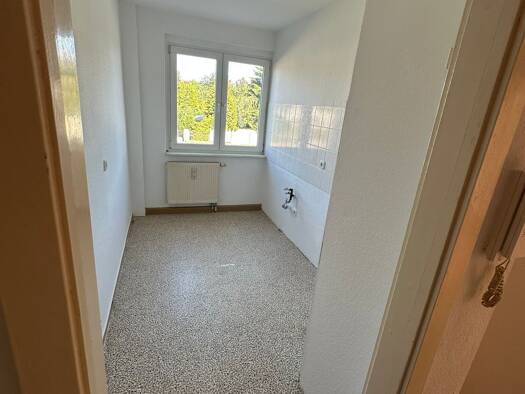 Wohnung zur Miete 300 € 2 Zimmer 47,2 m² 1. Geschoss Uichteritz Weißenfels 06667