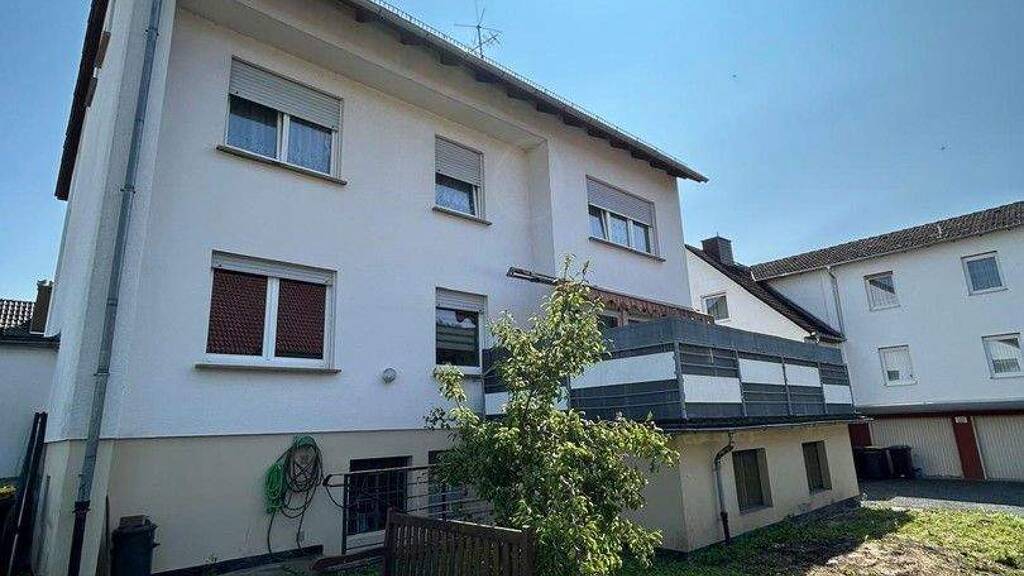 Mehrfamilienhaus zum Kauf provisionsfrei 329.000 € 10 Zimmer 191 m² 468 m² Grundstück Dresdener Straße 9 Bad Sooden-Allendorf 37242