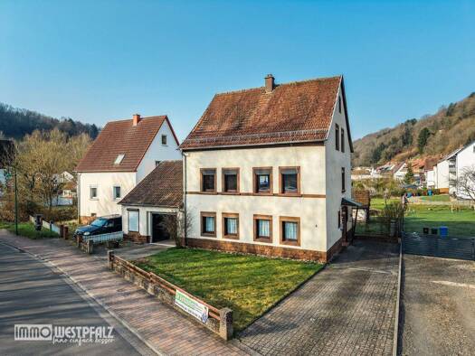 Einfamilienhaus zum Kauf 189.000 € 6 Zimmer 150 m² 1.605 m² Grundstück Thaleischweiler-Fröschen 66987