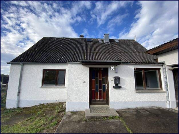 Einfamilienhaus zum Kauf 90.000 € 3 Zimmer 85 m² 396 m² Grundstück Mendorferbuch Hohenburg / Mendorferbuch 92277