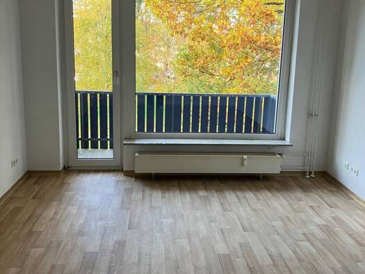 Wohnung zur Miete 415 € 3 Zimmer 54,5 m² 2. Geschoss frei ab 16.04.2026 Dresdener Straße 14 Stadtallendorf 35260